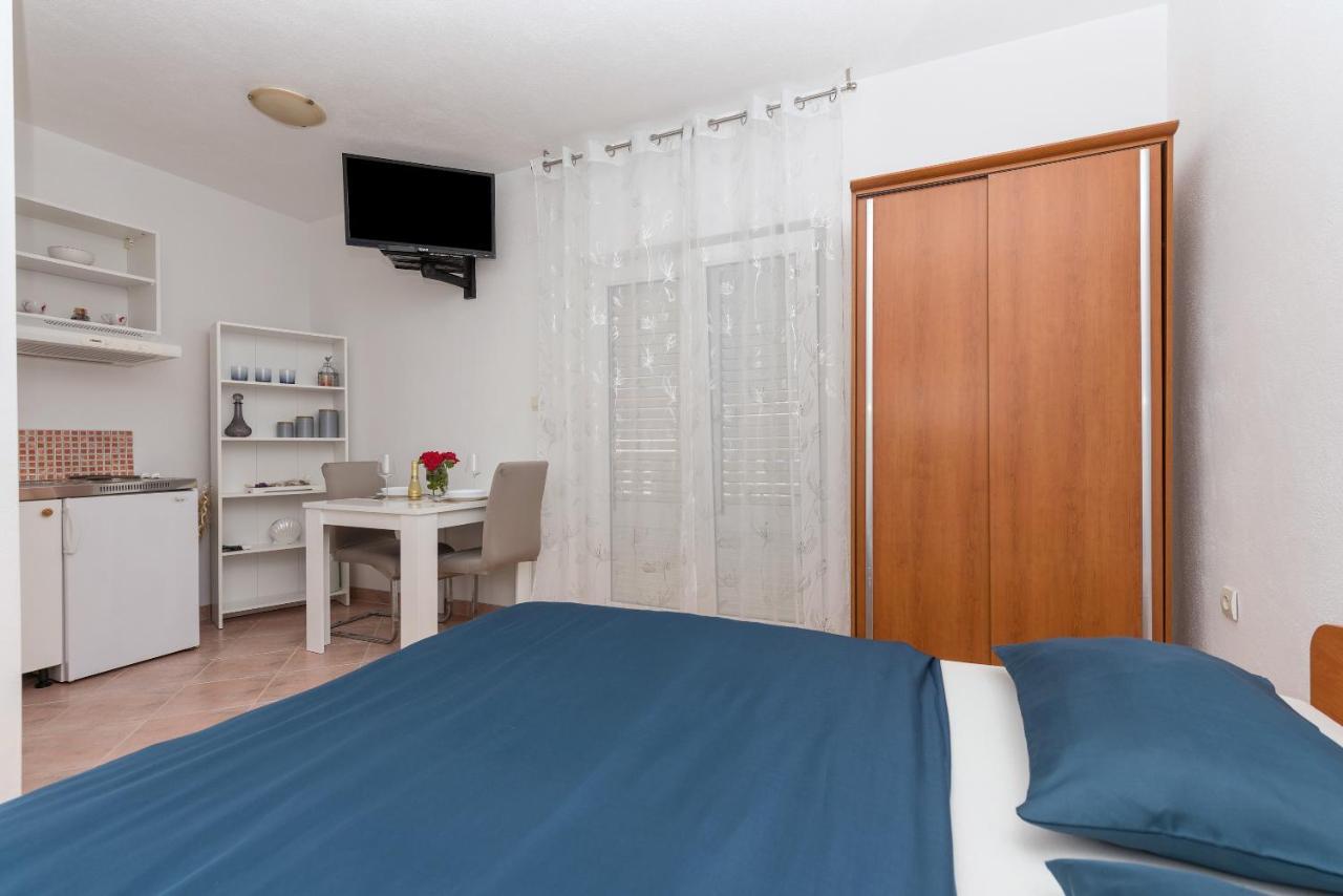 Skiljini Dvori - Studio-Apartman 1 Makarska Exterior foto