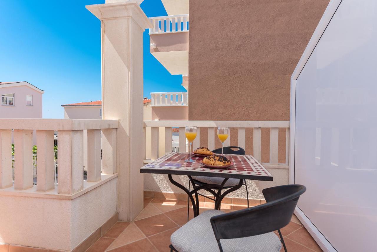 Skiljini Dvori - Studio-Apartman 1 Makarska Exterior foto